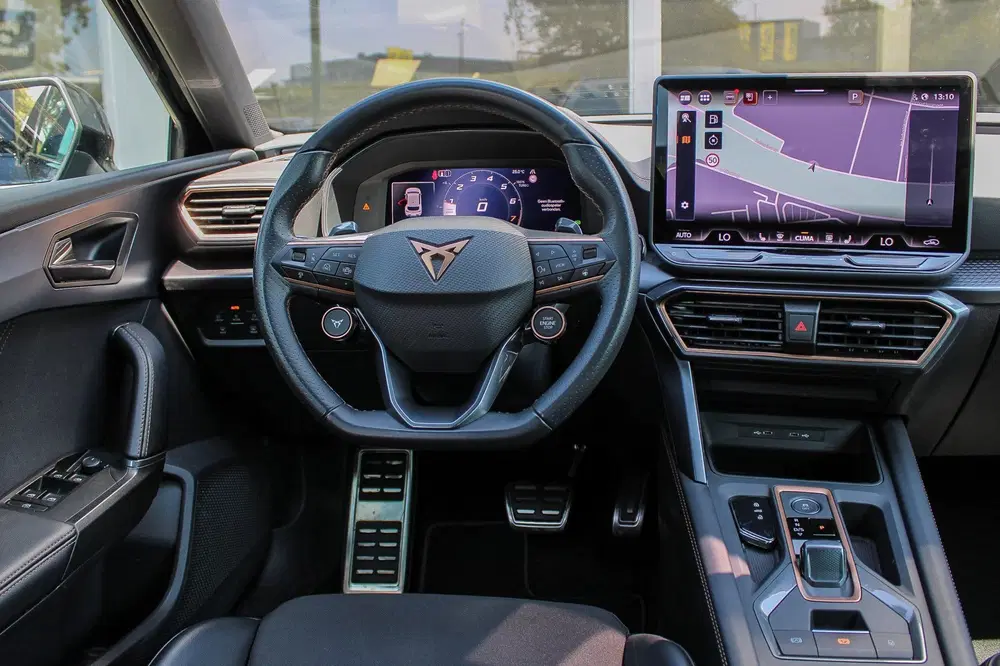 Cupra Leon 1.5 eTSI Business Edition NAVI CAMERA SFEE uit 2025, foto 8