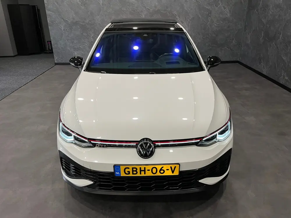 Volkswagen GOLF 2.0 TSI GTI CLUBSPORT 300PK PANO IQ LIGHT HU uit 2021, foto 10