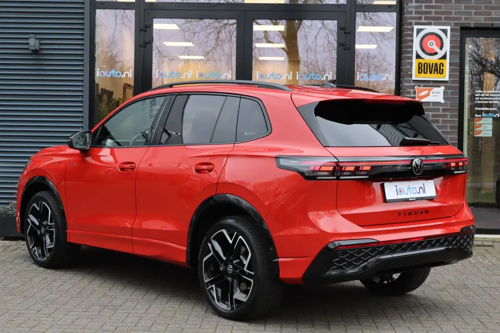 Volkswagen Tiguan 1.5 eHybrid 272pk R-Line Black Style Pano/ uit 2025, foto 6