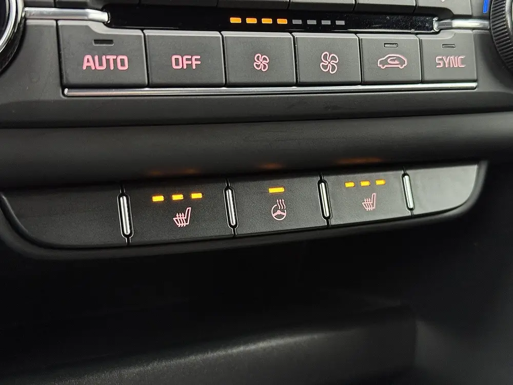 Kia Ceed 1.0 T-GDi GT-Line uit 2019, foto 17