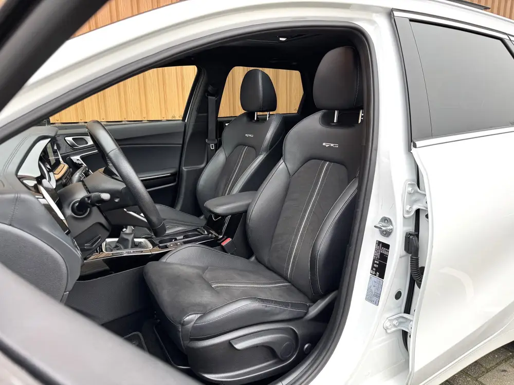 Kia Ceed 1.0 T-GDi GT-Line uit 2019, foto 9