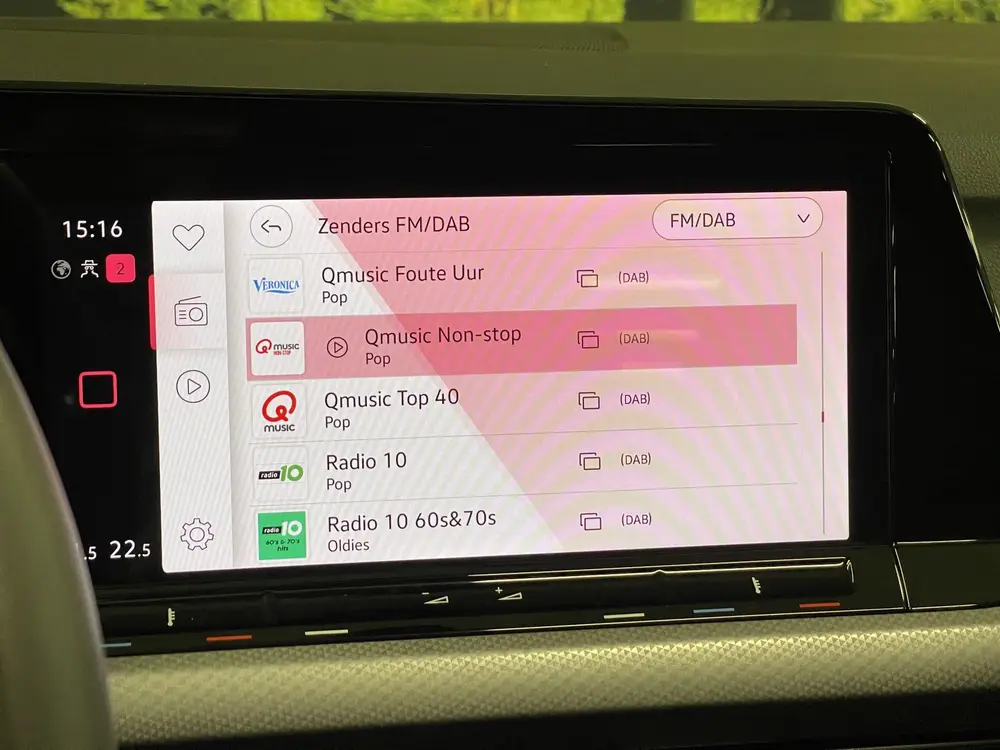 Volkswagen Golf 1.5 eTSI Life Business | Panoramadak | Apple uit 2023, foto 14