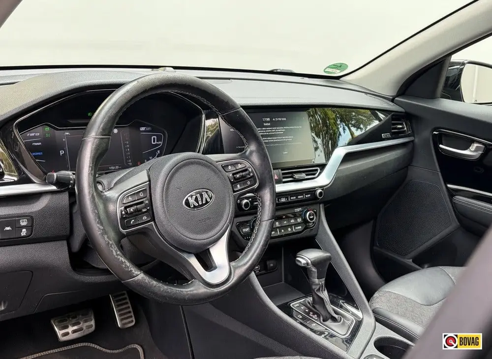 Kia Niro 1.6 GDi Hybrid DynamicPlusLine PANORAMADAK STOELVW uit 2019, foto 12
