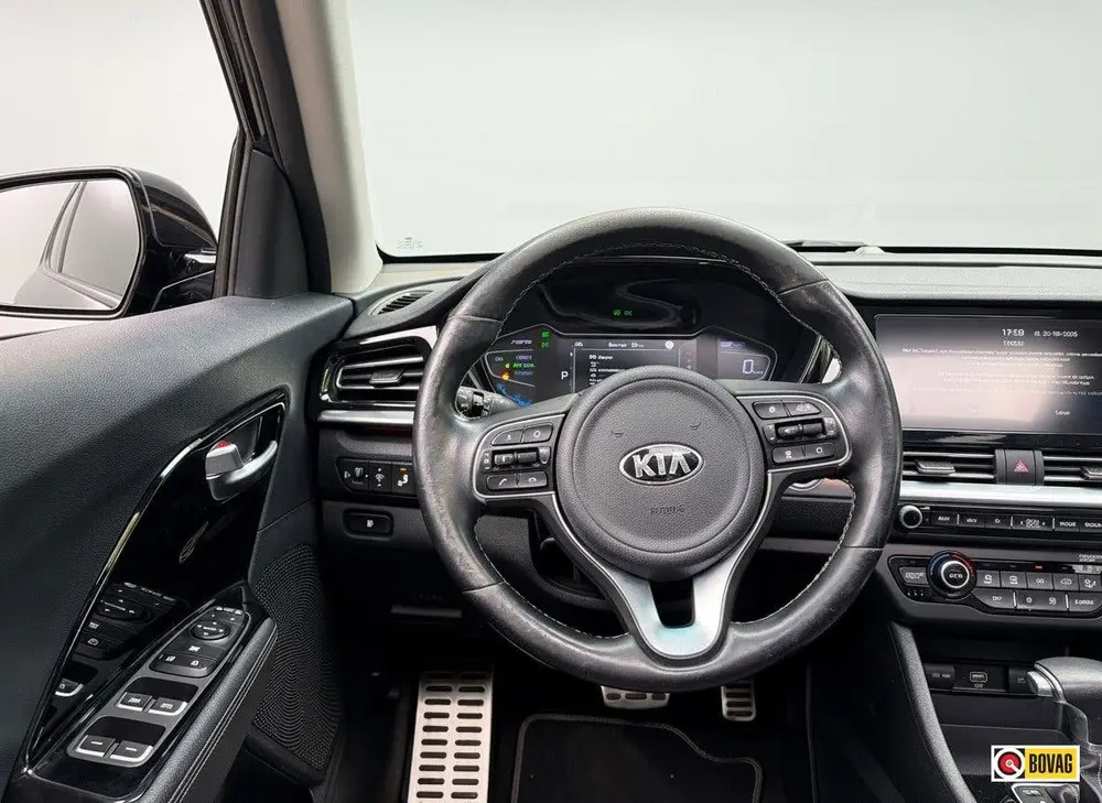 Kia Niro 1.6 GDi Hybrid DynamicPlusLine PANORAMADAK STOELVW uit 2019, foto 15