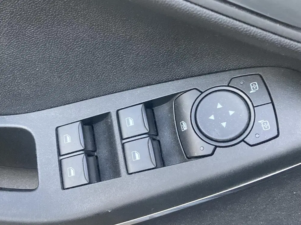 Ford Fiesta 1.0 EcoBoost 100 pk Titanium 5-deurs Apple uit 2023, foto 9