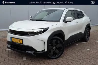 Toyota Urban Cruiser Executive 61 kWh uit 2026
