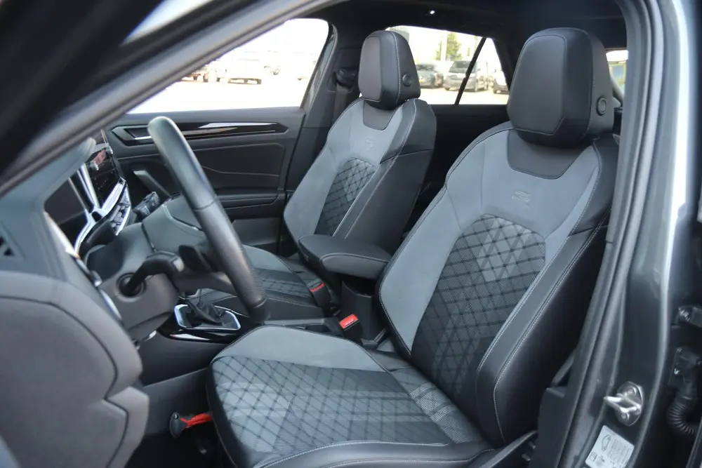 Volkswagen T-Roc 1.5 TSI 150pk DSG R-Line Business | Stoelve uit 2023, foto 4