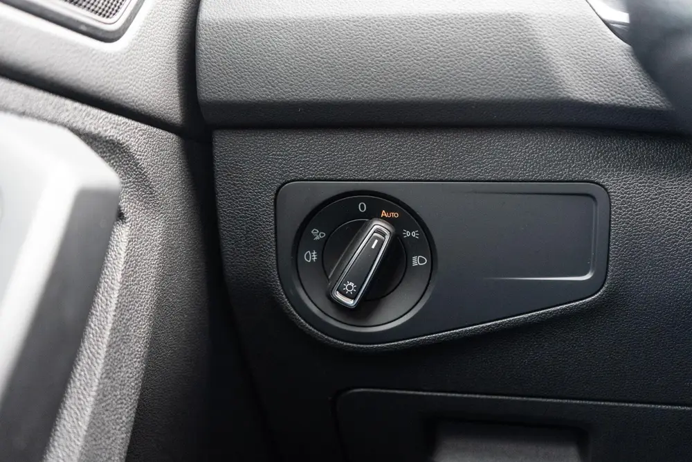 Volkswagen Tiguan 1.5 TSI R-Line Pano / Trekhaak / Camera uit 2020, foto 17
