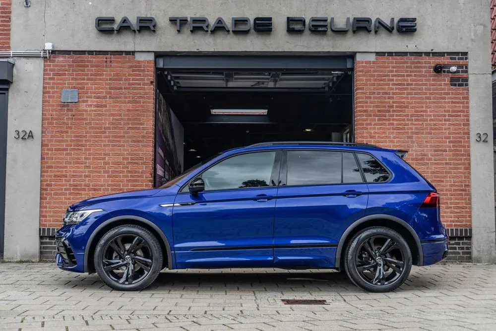 Volkswagen Tiguan 1.5 TSI R-Line Pano / Trekhaak / Camera uit 2020, foto 4