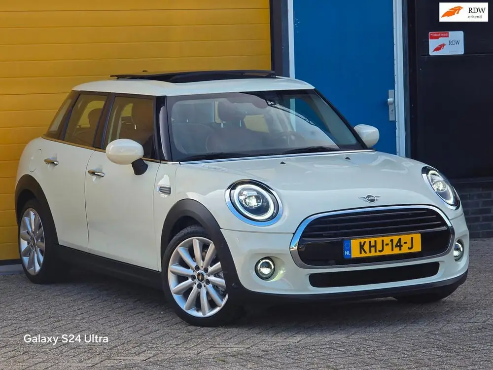 Mini Cooper 5-Deurs 1.5 Cooper 60 Years Edition / Aut / 5 Deurs / O uit 2019