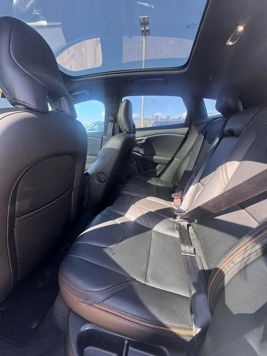 Volvo V40 Cross Country 1.5 T3 Polar+ Luxury uit 2019, foto 7