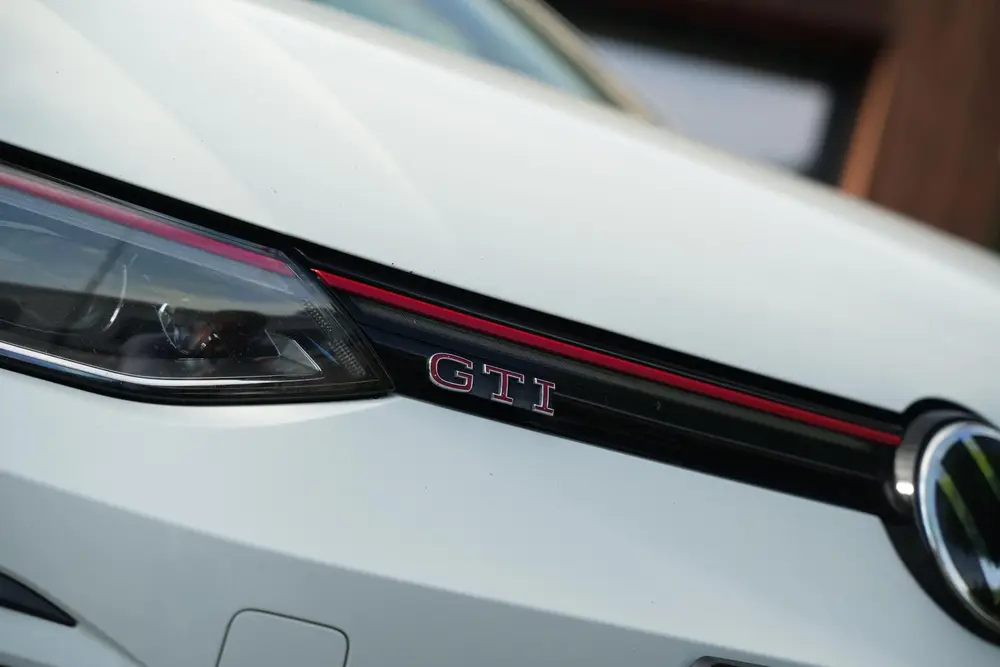 Volkswagen Golf 2.0 TSI GTI Panoramadak IQ Light Stuurverw. uit 2020, foto 11