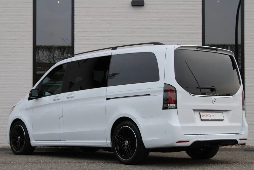 Mercedes-Benz V-Klasse 250d uit 2024, foto 10