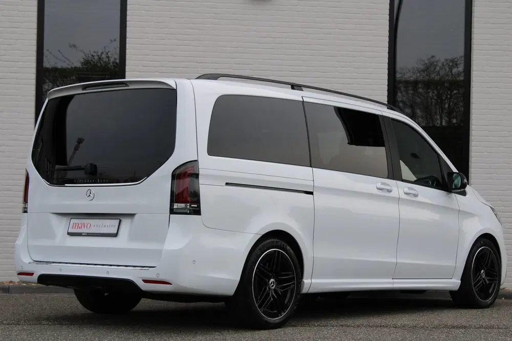 Mercedes-Benz V-Klasse 250d uit 2024, foto 9