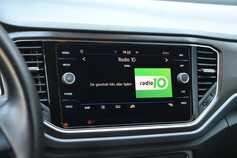 Volkswagen T-Roc 1.5 TSi 150 PK Style * Navigatie * Nette Au uit 2019, foto 13