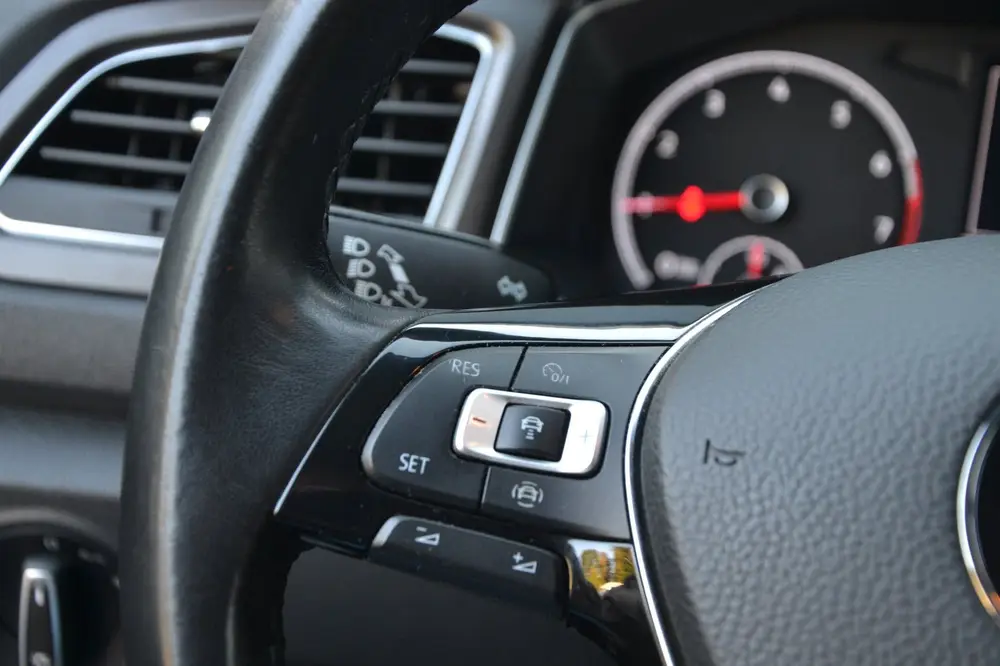 Volkswagen T-Roc 1.5 TSi 150 PK Style * Navigatie * Nette Au uit 2019, foto 16