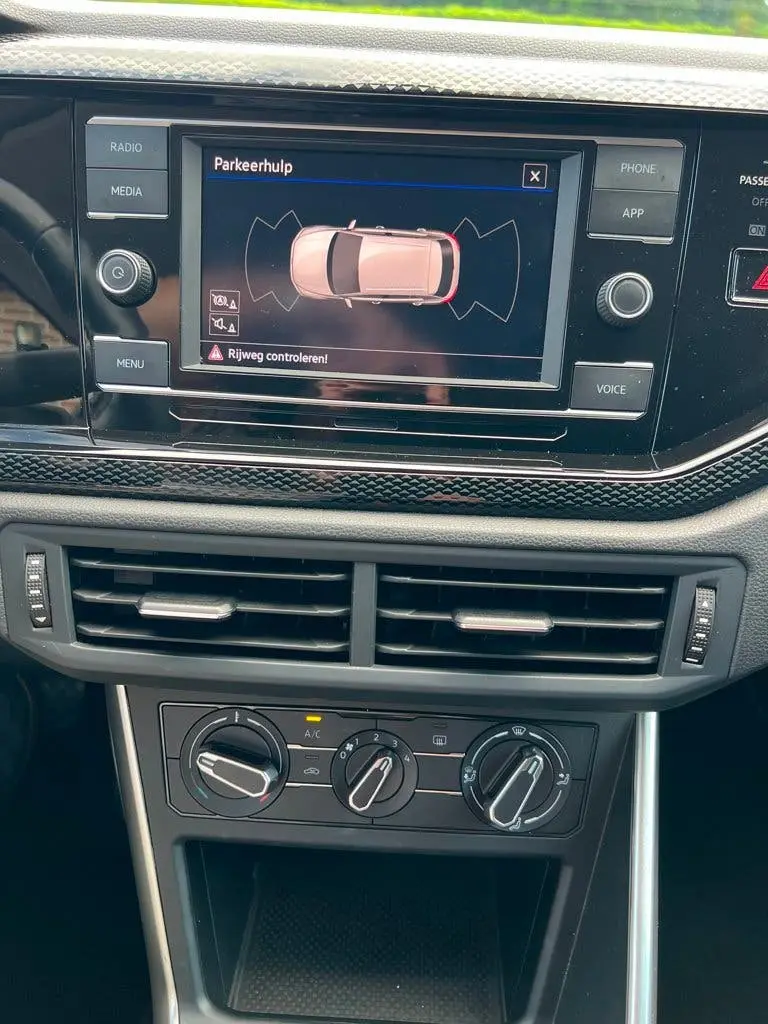 Volkswagen Taigo 1.0 TSI Life Automaat, Ned auto met NAP en uit 2023, foto 10