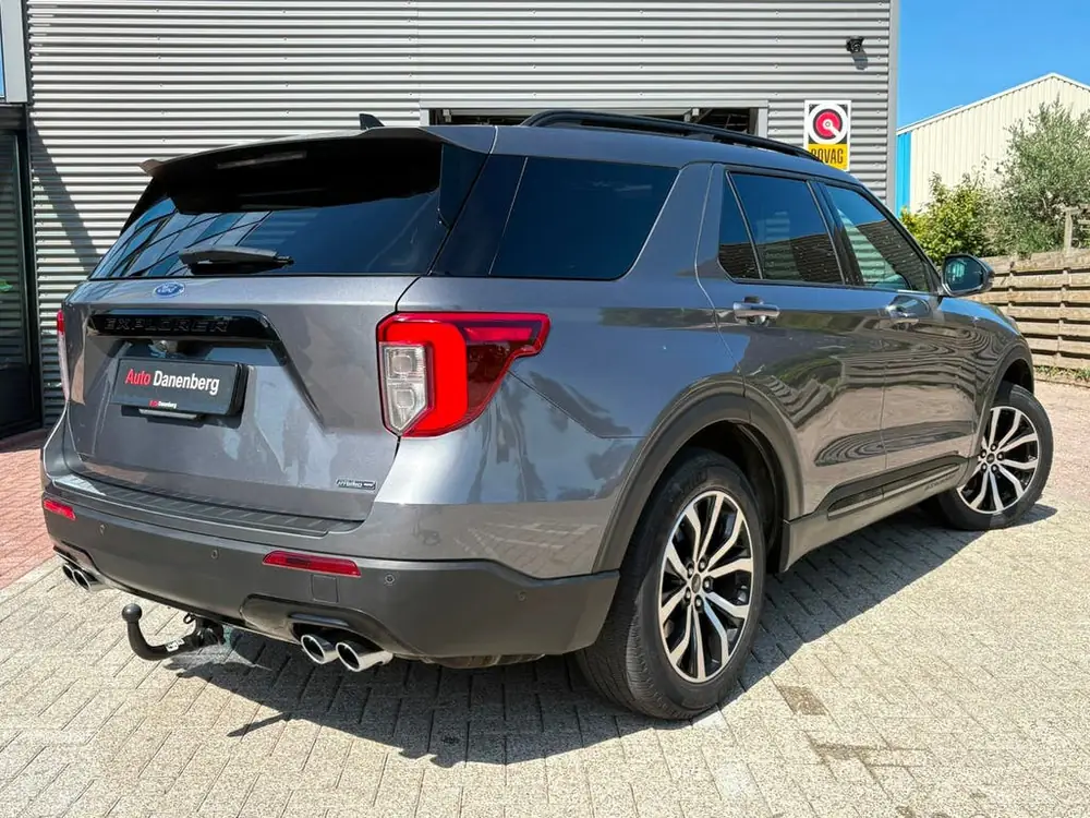 Ford Explorer 3.0 V6 EcoBoost PHEV ST-Line uit 2021, foto 3