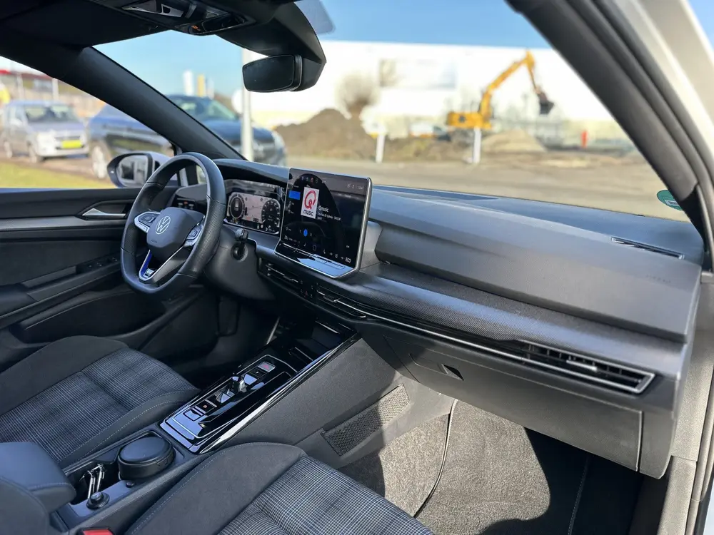 Volkswagen Golf 1.5 eHybrid GTE 272PK|IQ LIGHT|HEAD UP|360 C uit 2025, foto 11