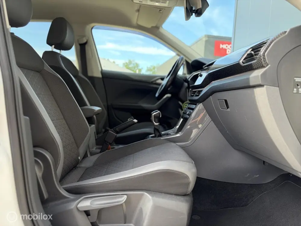 Volkswagen T-Cross 1.0 TSI Style|LED|KEYLESS|AUTOMAAT|NAP| uit 2020, foto 17
