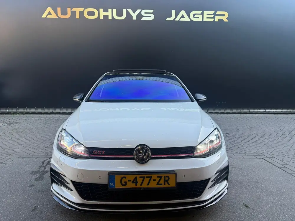 Volkswagen Golf 2.0 TSI GTI TCR Sterhemel Pano Acc Keyless V uit 2019, foto 10