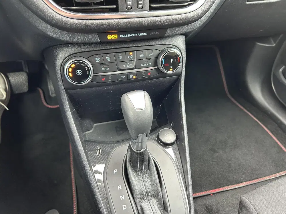 Ford Fiesta 1.0 EcoBoost Hybrid ST-Line uit 2022, foto 17