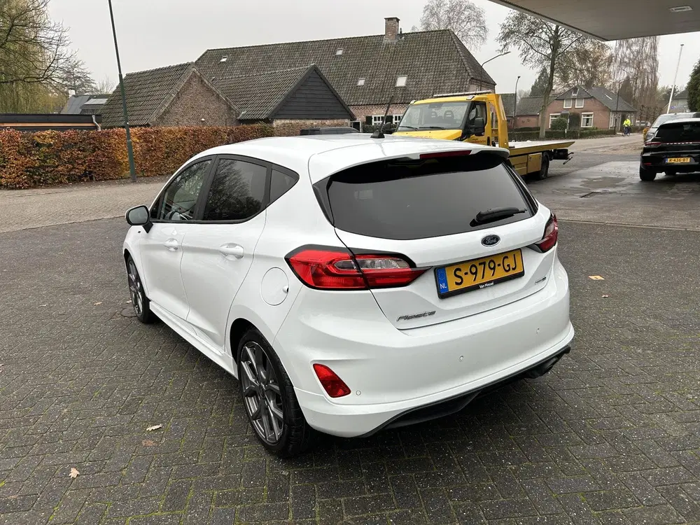 Ford Fiesta 1.0 EcoBoost Hybrid ST-Line uit 2022, foto 6