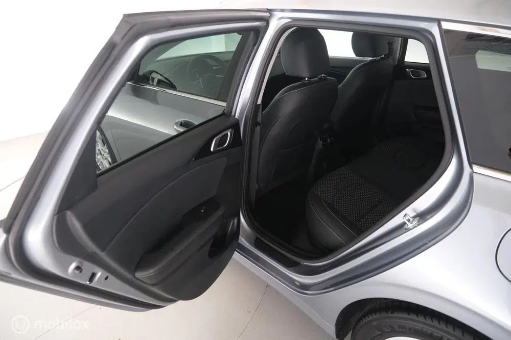 Kia Ceed 1.0 T-GDi 100PK DynamicPlusLine led uit 2024, foto 19
