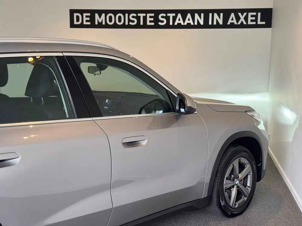 BMW X1 sDrive18i uit 2024, foto 14