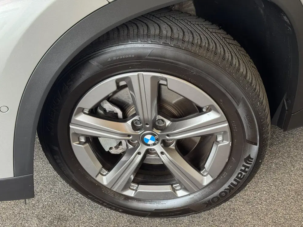 BMW X1 sDrive18i uit 2024, foto 16