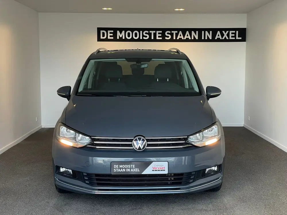 Volkswagen Touran 1.5 TSI Highline uit 2020, foto 11