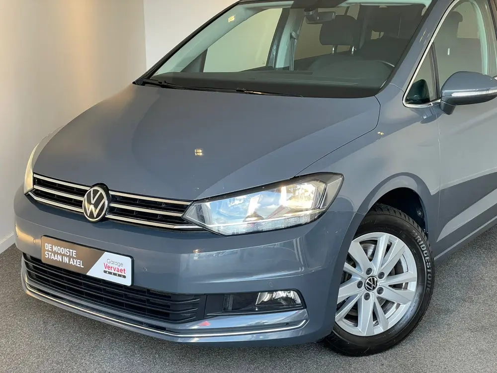 Volkswagen Touran 1.5 TSI Highline uit 2020, foto 6