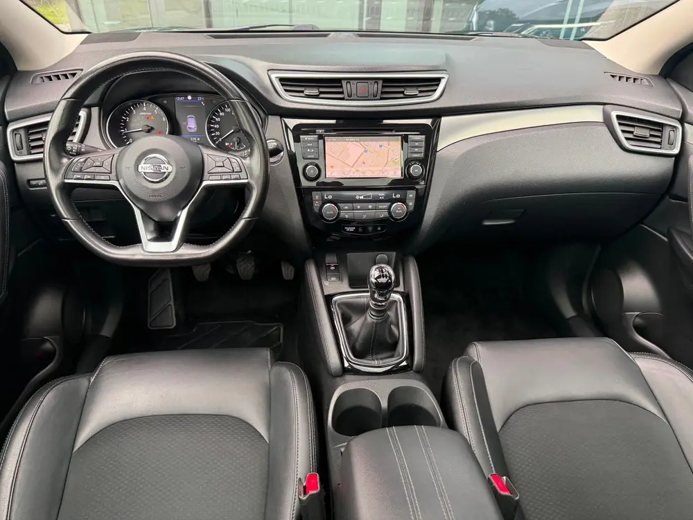 Nissan Qashqai 1.3 DIG-T Tekna - Panodak - Navi - Climate uit 2019, foto 2