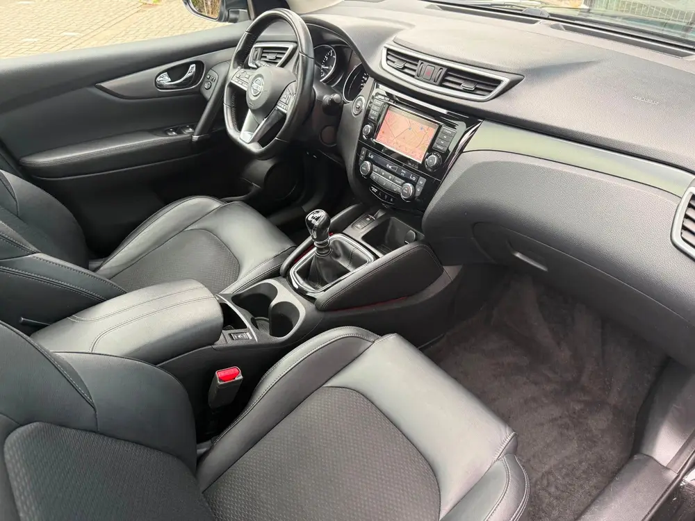 Nissan Qashqai 1.3 DIG-T Tekna - Panodak - Navi - Climate uit 2019, foto 9