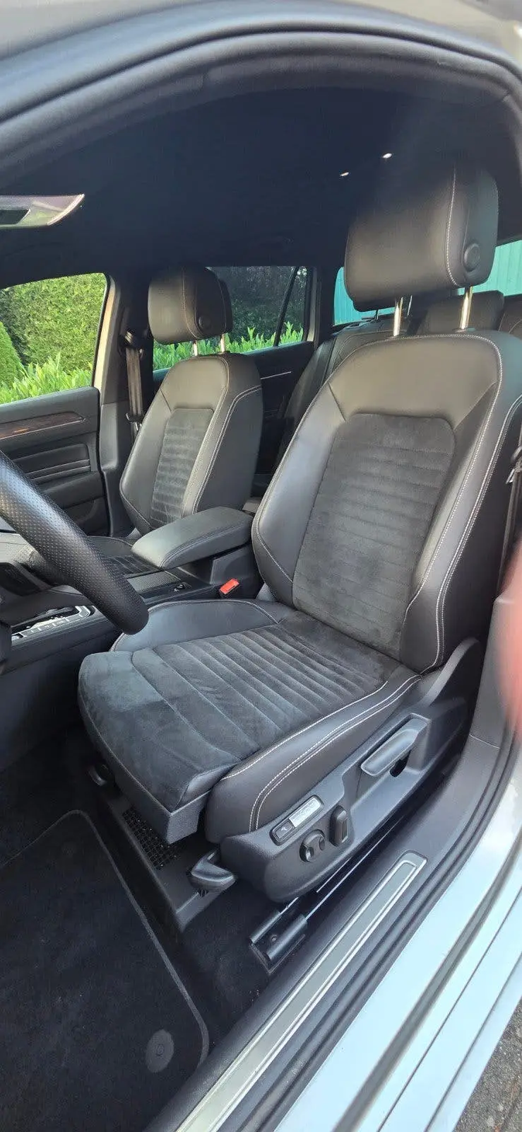Volkswagen Passat VW Passat GTE 1.4 PHEV R-Line Monterey Matrix IQ uit 2020, foto 11