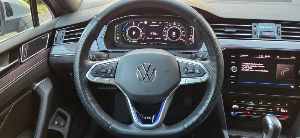 Volkswagen Passat VW Passat GTE 1.4 PHEV R-Line Monterey Matrix IQ uit 2020, foto 12
