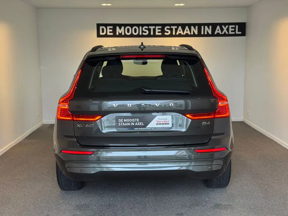 Volvo XC60 2.0 B4 Business Pro uit 2021, foto 12