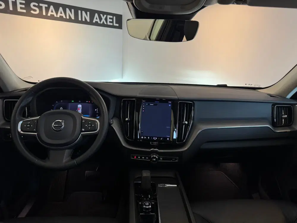 Volvo XC60 2.0 B4 Business Pro uit 2021, foto 4