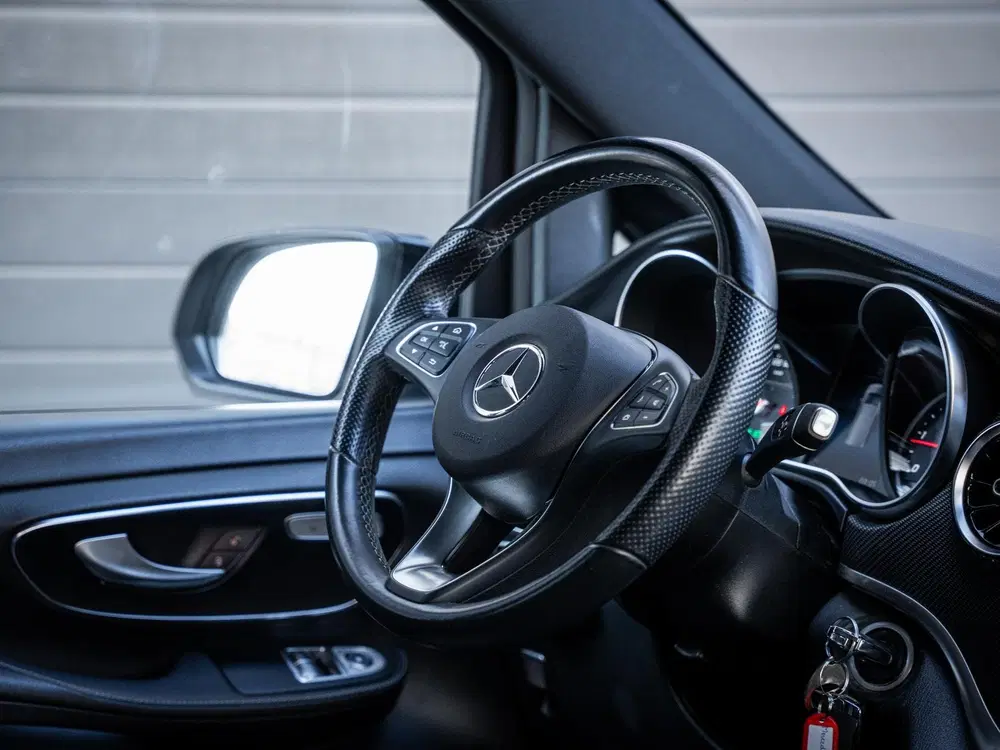 Mercedes-Benz V-Klasse 300d Lang DC Avantgarde Edition uit 2022, foto 15