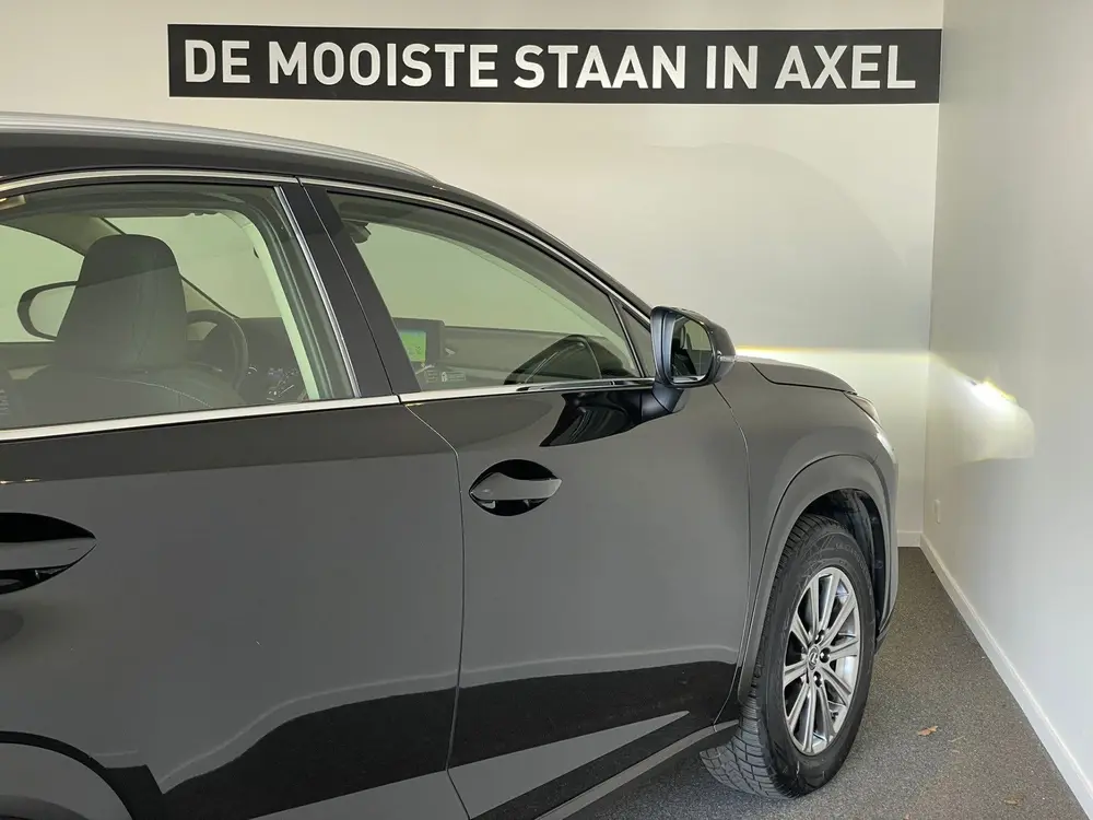 Lexus NX 300h AWD Business Line uit 2020, foto 14