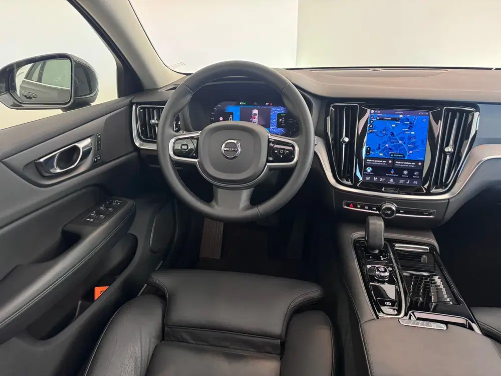 Volvo V60 2.0 T6 Recharge AWD Inscription Expression uit 2022, foto 6