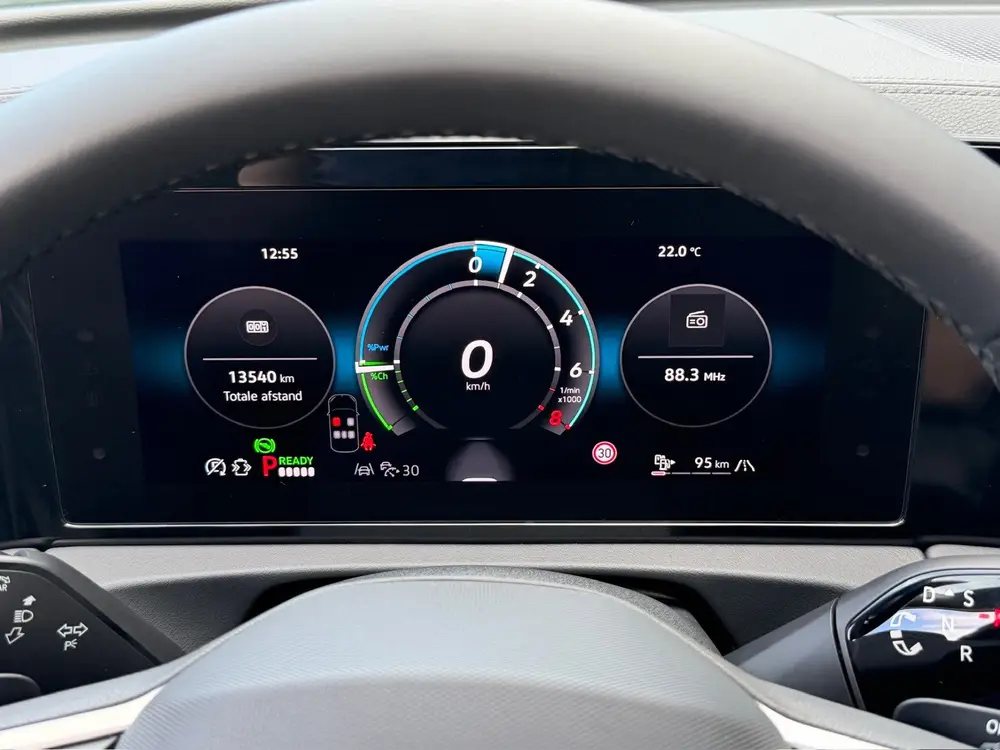 Volkswagen Tiguan 1.5 eHybrid Elegance 204pk | Trekhaak | 36 uit 2025, foto 13