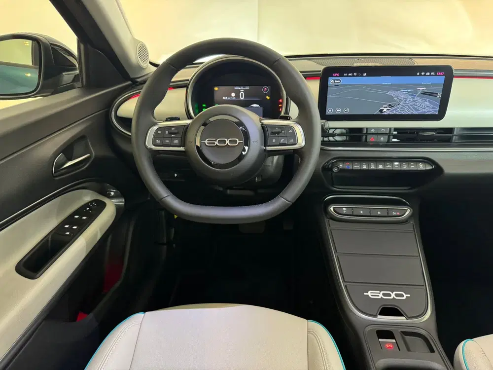Fiat 600 1.2 Hybrid La Prima uit 2024, foto 4