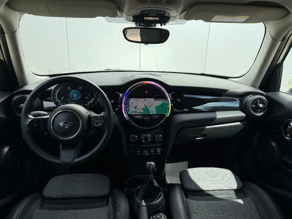 Mini Cooper Cooper 2021 Business 1.5 uit 2021, foto 16