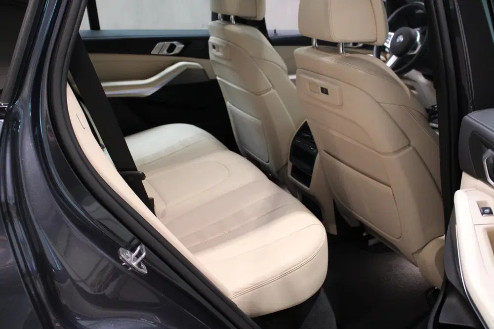BMW X5 XDrive45e High Executive M-Sport uit 2020, foto 13