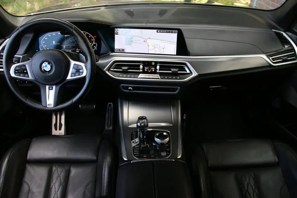 BMW X5 XDrive45e High Executive M-PAKKET SPORTSTO uit 2021, foto 11