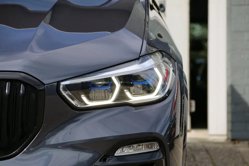 BMW X5 XDrive45e High Executive M-PAKKET SPORTSTO uit 2021, foto 3