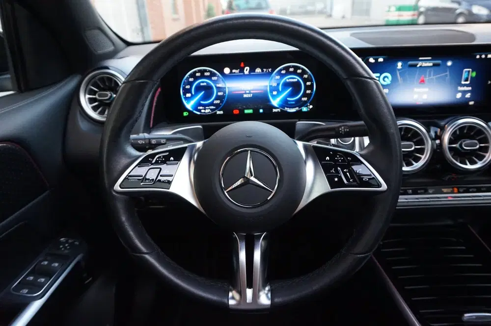 Mercedes-Benz EQB 350 4MATIC 67 kWh PANO 360 FACELIFT uit 2024, foto 11