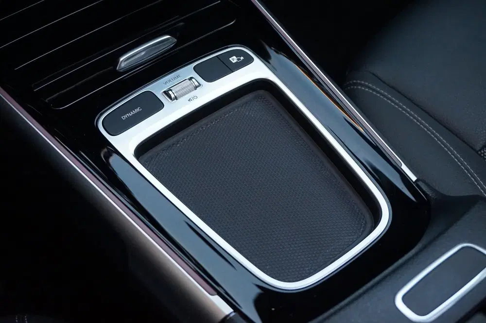 Mercedes-Benz EQB 350 4MATIC 67 kWh PANO 360 FACELIFT uit 2024, foto 20