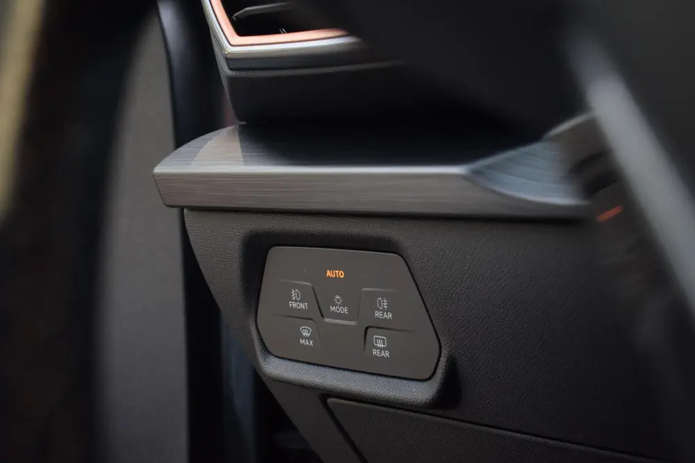 Cupra Formentor 1.4 PHEV Performance PANORAMA uit 2023, foto 12
